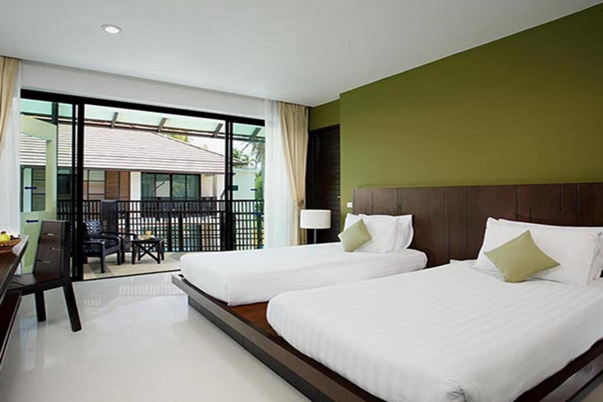 Centra By Centara Coconut Beach Resort Samui - Sha Plus Ko Samui Exterior foto